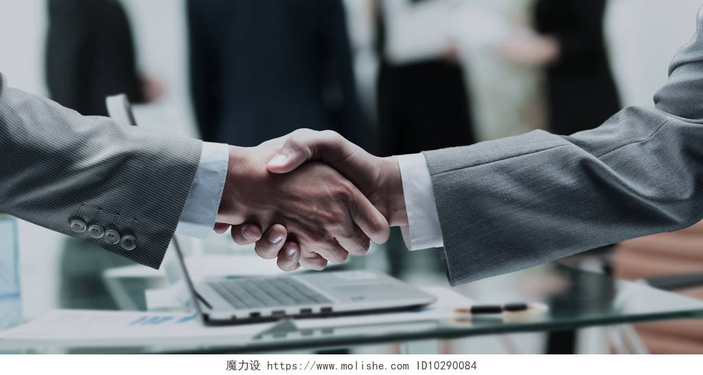商界人士握手后谈判背景下的业务团队的特写签约成功合作合作团结握手企业团结团结人物合作平台商务人士合作握手